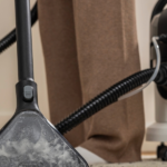 KARCHER SE 4 ΣΚΟΥΠΑ ΥΓΡΩΝ / ΣΤΕΡΕΩΝ 1400W ΜΕ ΚΑΔΟ 4LT