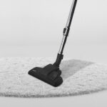 ROHNSON R-1560 ΗΛΕΚΤΡΙΚΗ ΣΚΟΥΠΑ 650W ΜΕ ΣΑΚΟΥΛΑ 4LT ΜΑΥΡΗ