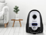 ROHNSON R-1560 ΗΛΕΚΤΡΙΚΗ ΣΚΟΥΠΑ 650W ΜΕ ΣΑΚΟΥΛΑ 4LT ΜΑΥΡΗ